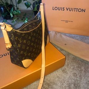 Louis Vuitton monogram Canvas Boulogne 30